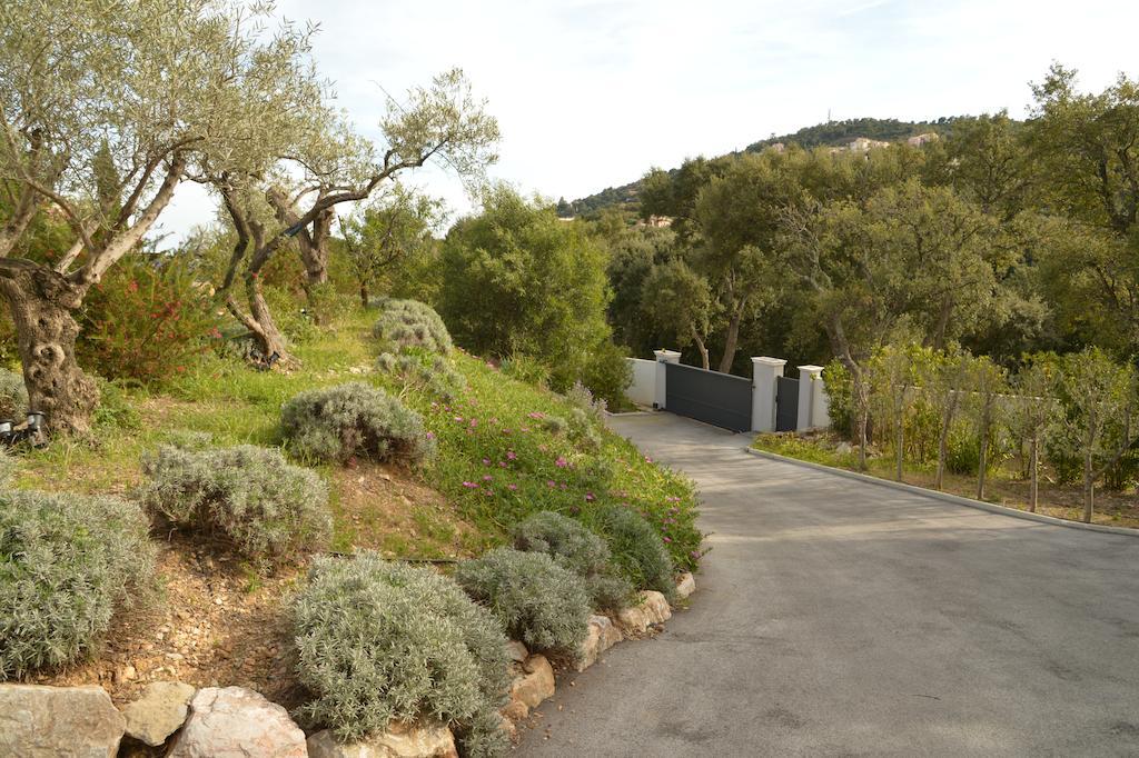 Villa Louancelie B&B キャバレール・シュル・メール 部屋 写真