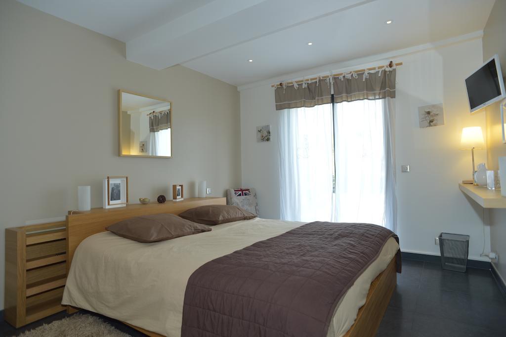 Villa Louancelie B&B キャバレール・シュル・メール 部屋 写真